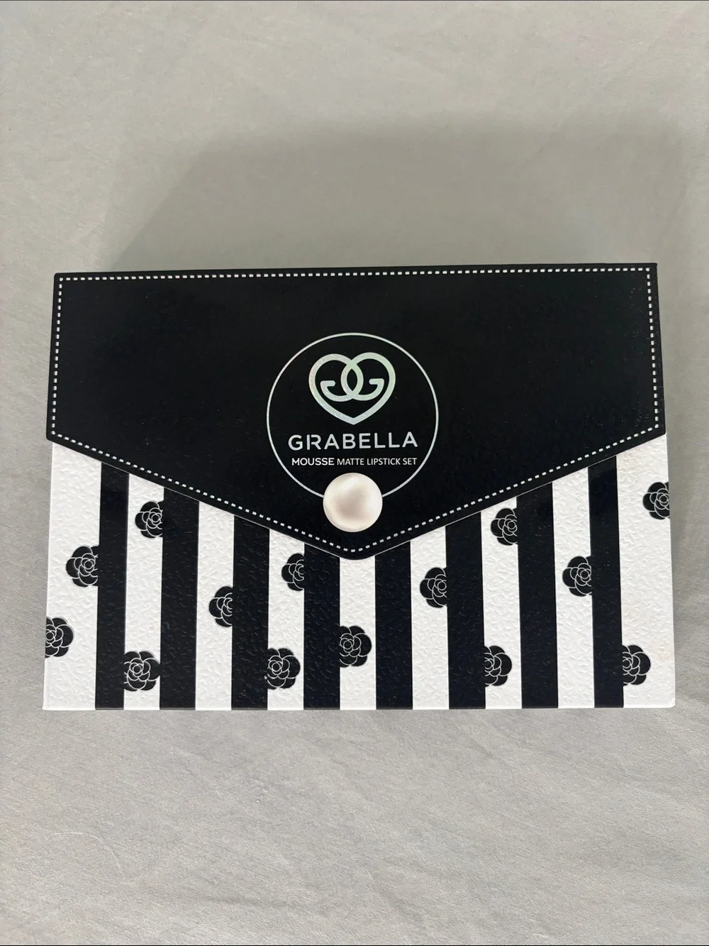 Girabella mousse matte